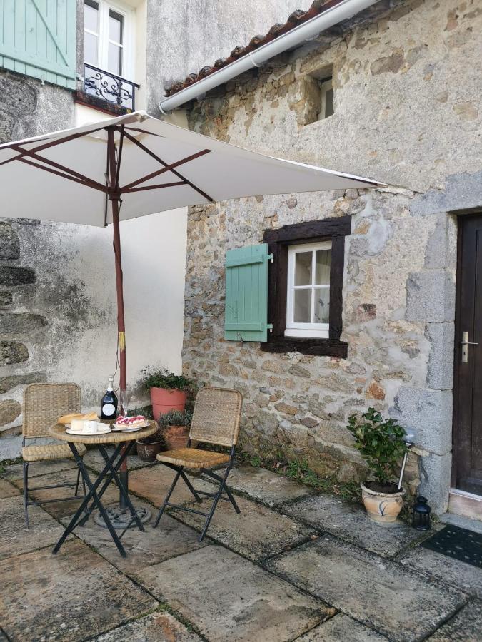 La Petite Maison De Vacances Oradour-Saint-Genest ภายนอก รูปภาพ