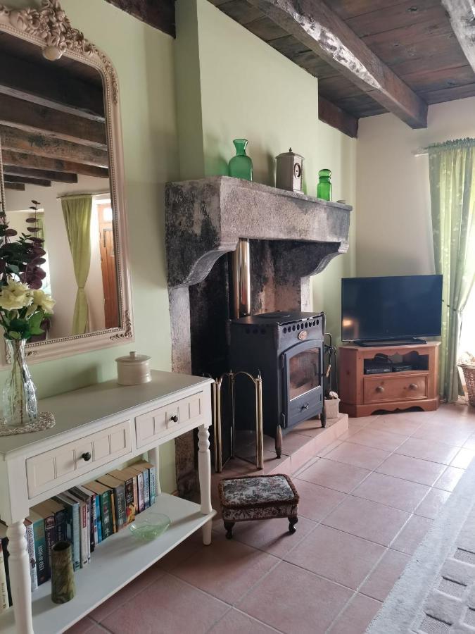 La Petite Maison De Vacances Oradour-Saint-Genest ภายนอก รูปภาพ